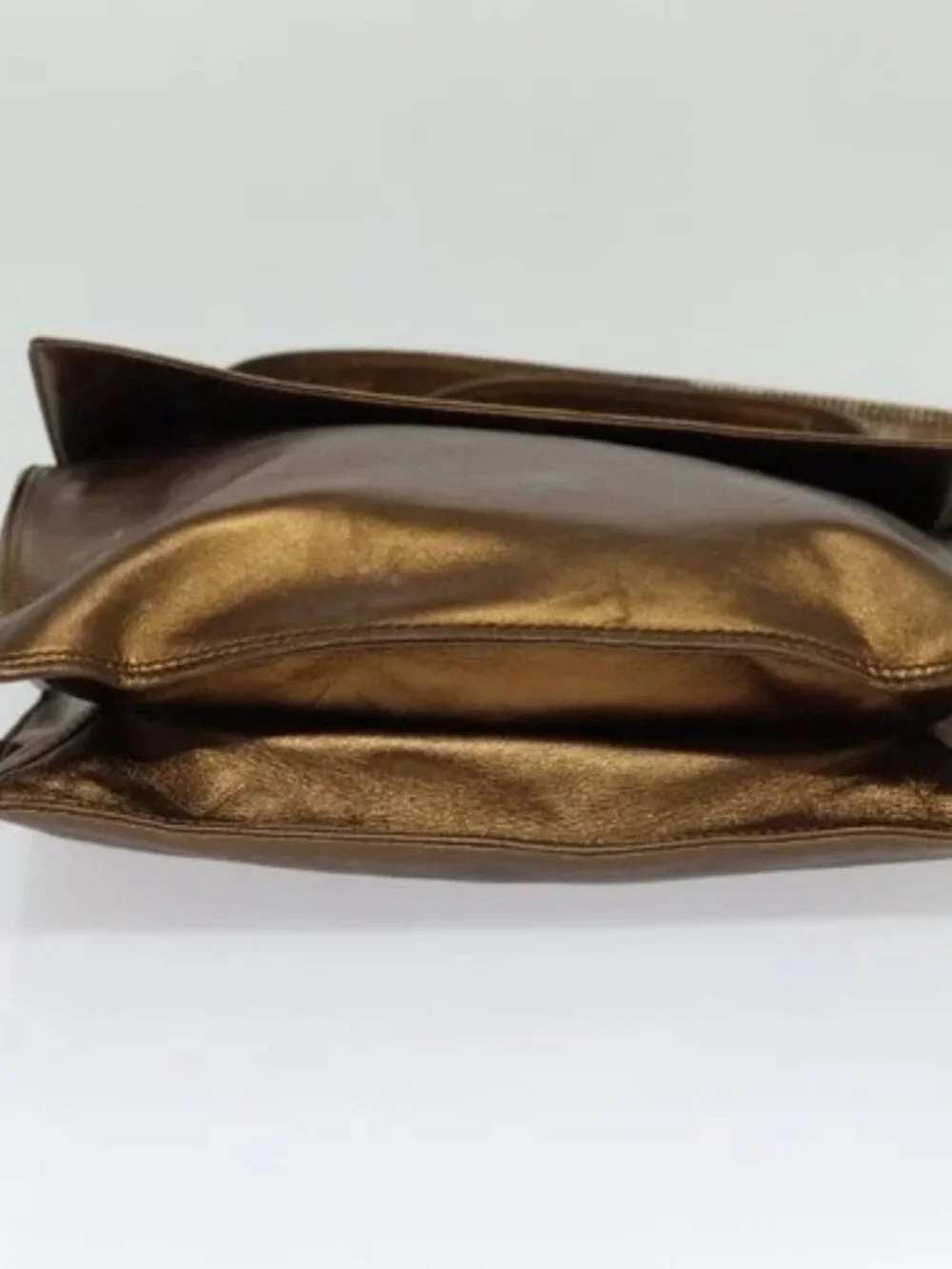 CHANEL Shoulder Bag Leather Brown Gold CC Auth bs24975